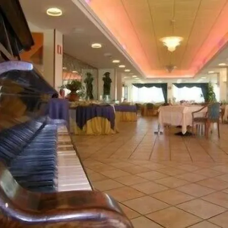 Miceneo Palace 4*