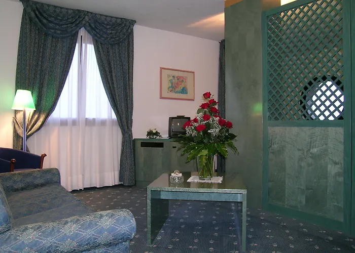 Miceneo Palace Hotel